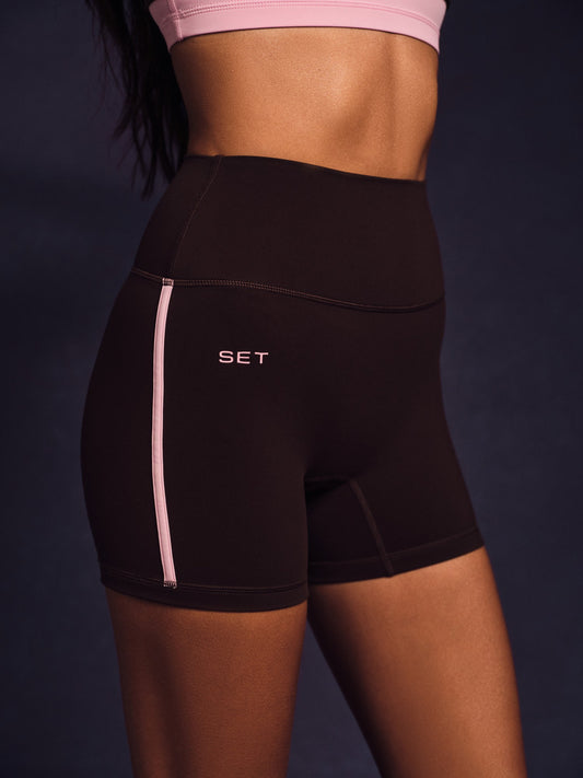 SET ACTIVE SPORTBODY® SPORTY STRIPE SHORTS - SWIRL