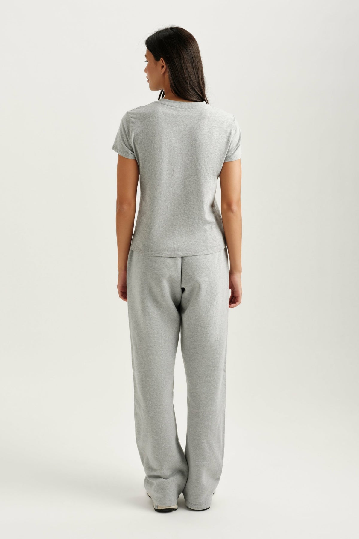 SET ACTIVE CLASSIC COTTON DAILY STAPLE POCKET TEE - FOG HEATHER GREY