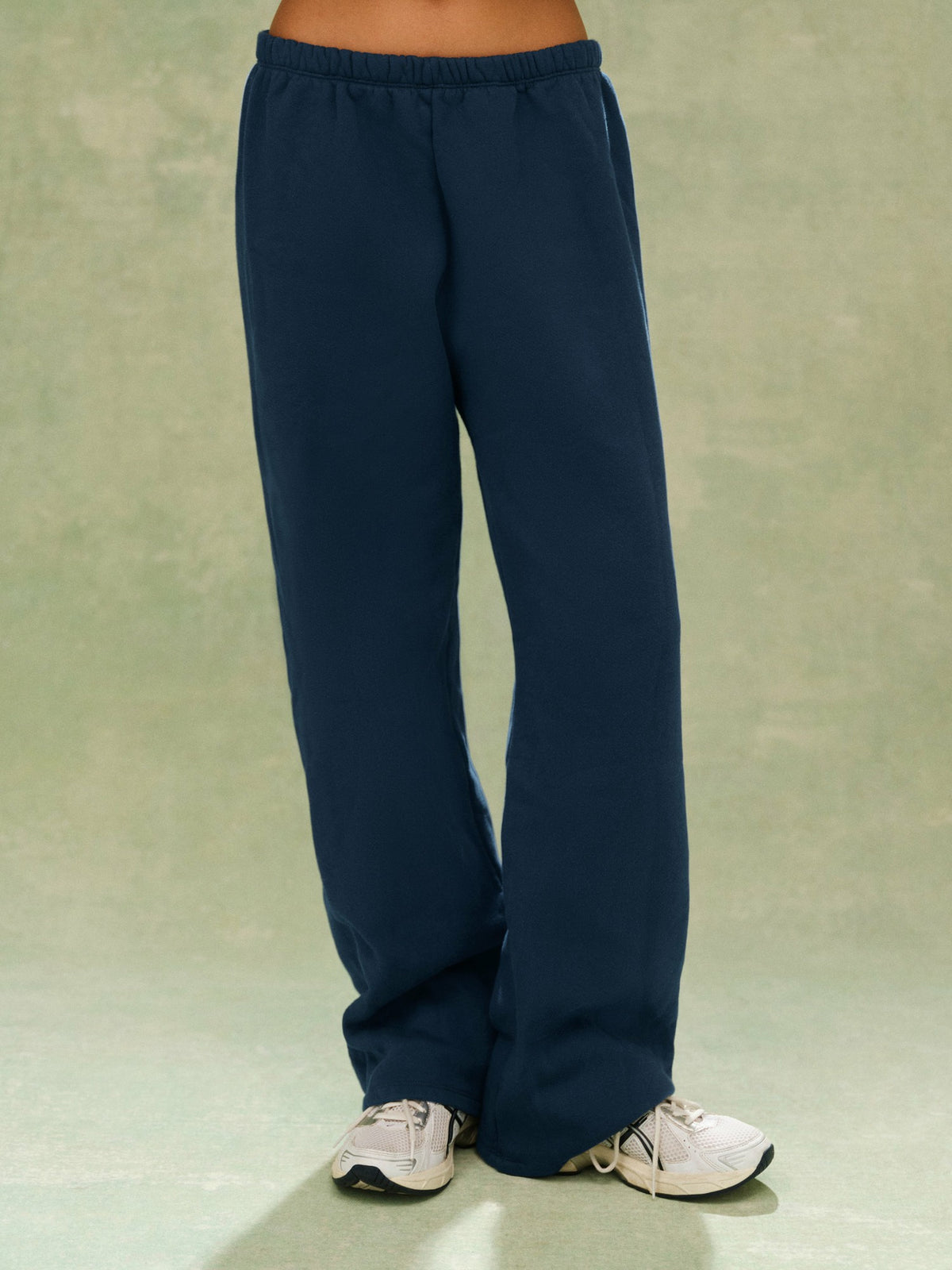 SET ACTIVE MIDWEIGHT SWEATS STAPLE STRAIGHT LEG SWEATPANTS - SPEARMINT