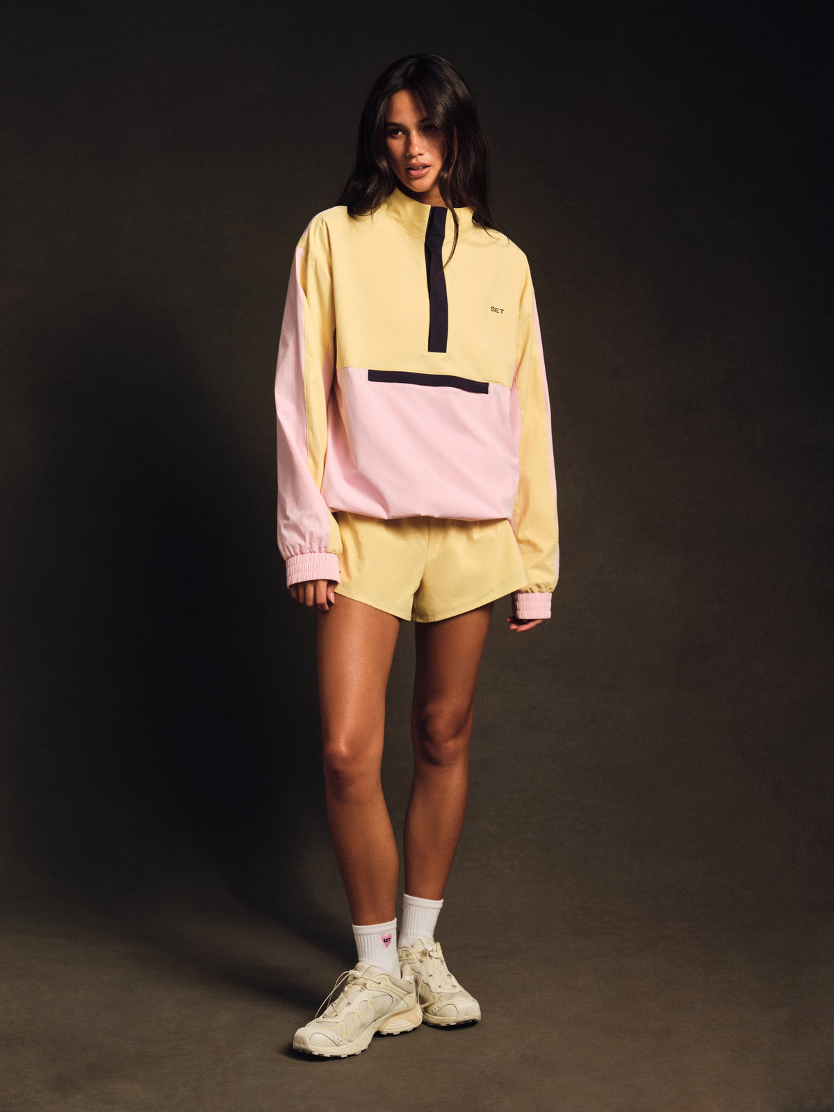 SET ACTIVE NYLON TRACK 90'S PULLOVER - TAFFY