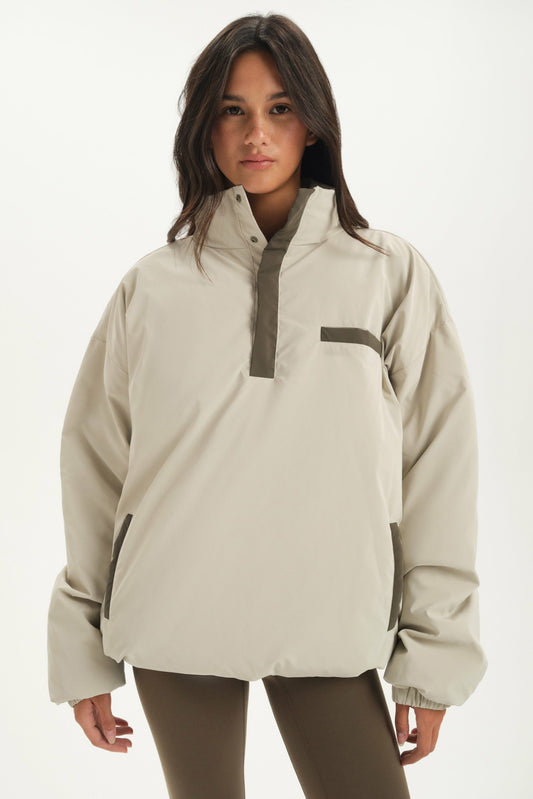 SET ACTIVE NYLON PUFF QUARTER SNAP JACKET - SPARROW