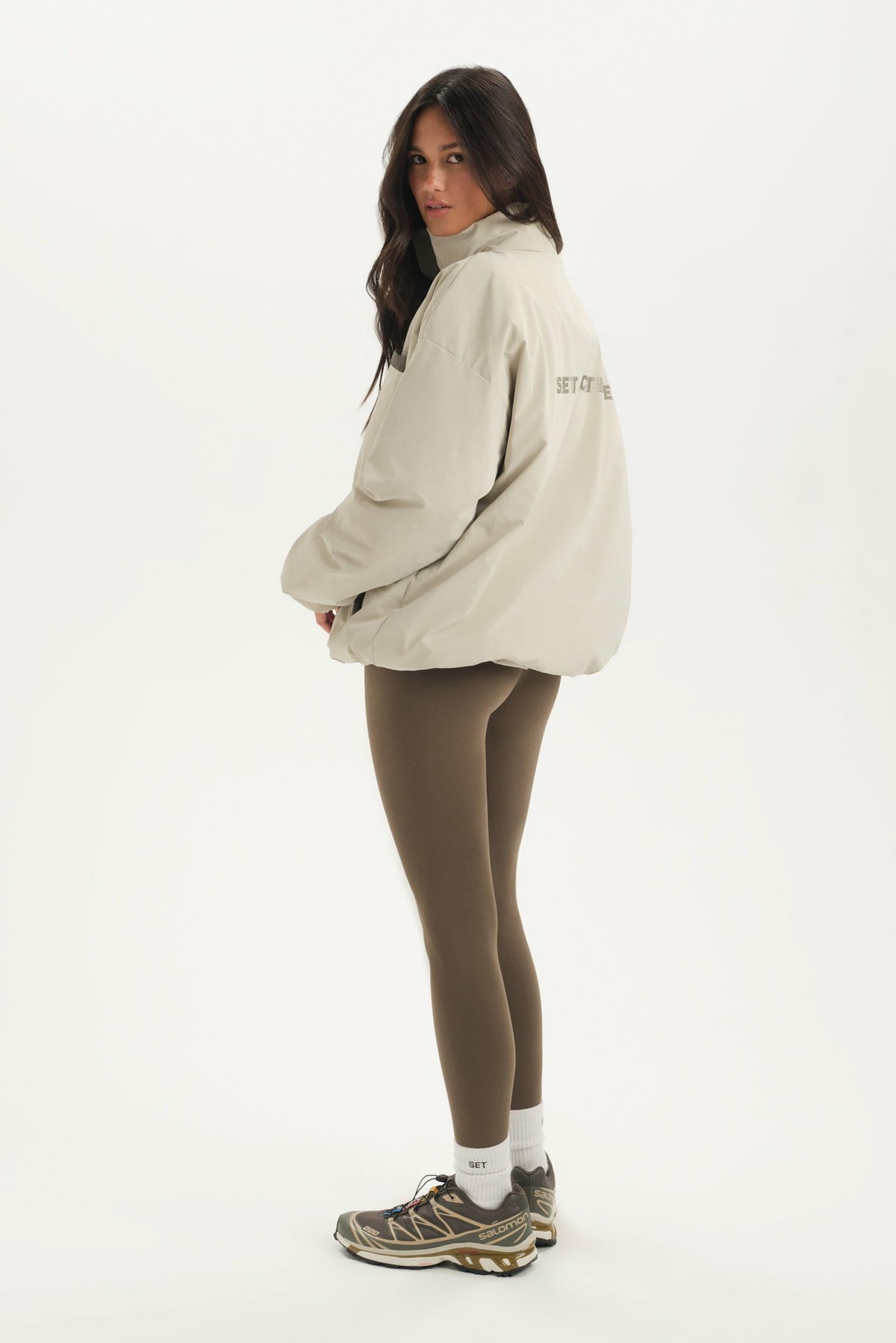 SET ACTIVE NYLON PUFF QUARTER SNAP JACKET - SPARROW