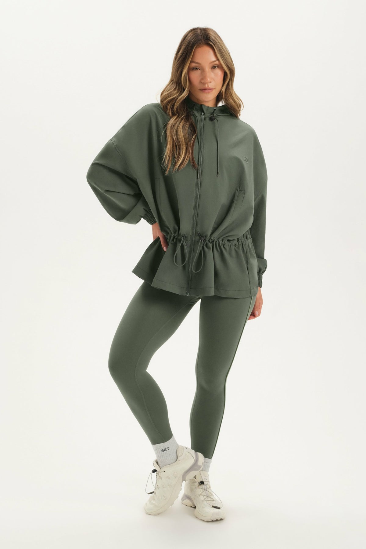 SET ACTIVE NYLON TRACK CINCHED WINDBREAKER - GROTTO