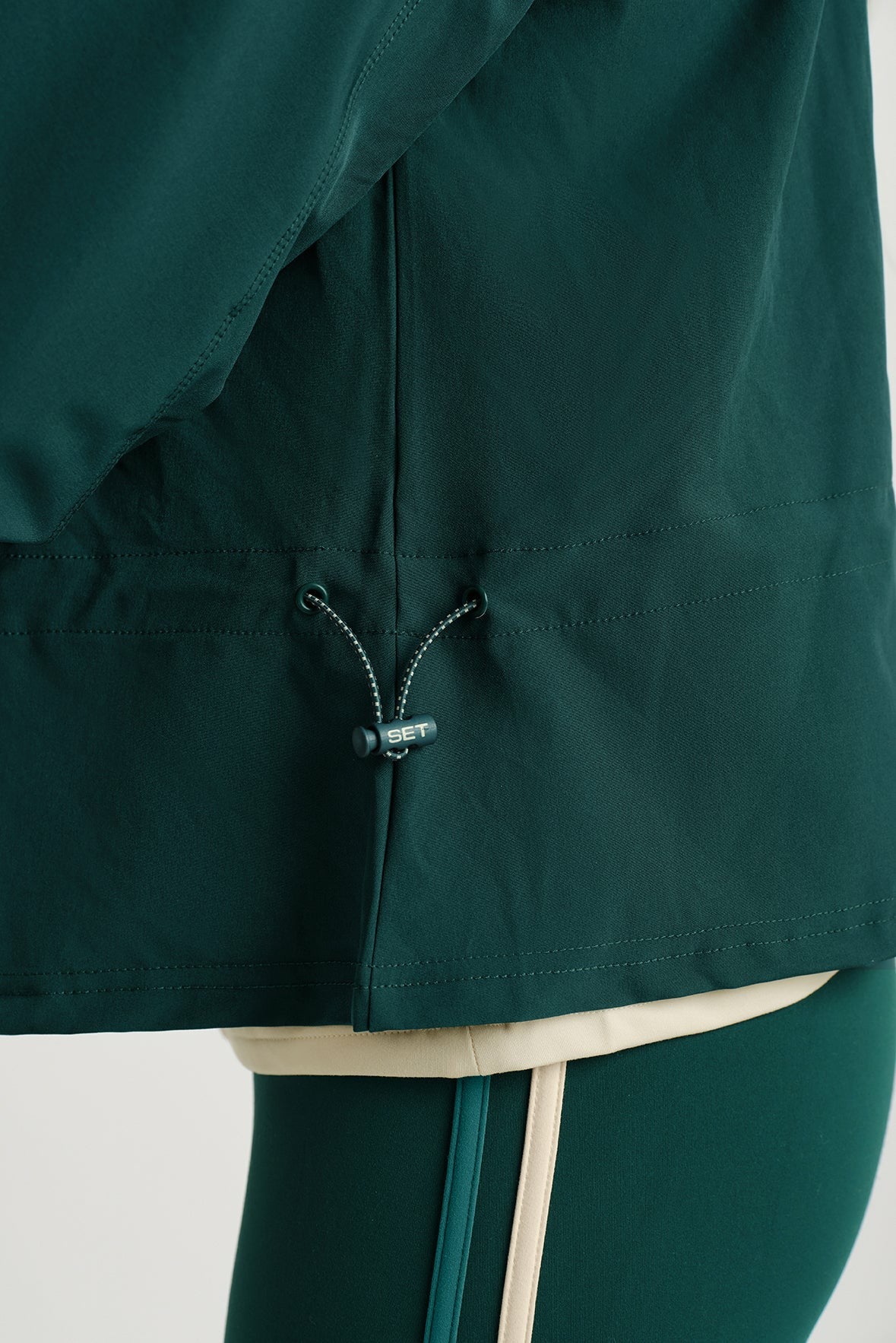 SET ACTIVE NYLON DUET CINCHED WINDBREAKER - PEAK