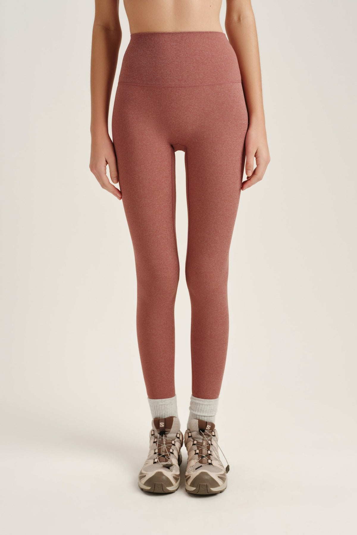 SET ACTIVE SPORTBODY® SPORTY HIGH-RISE LEGGINGS - SEPIA