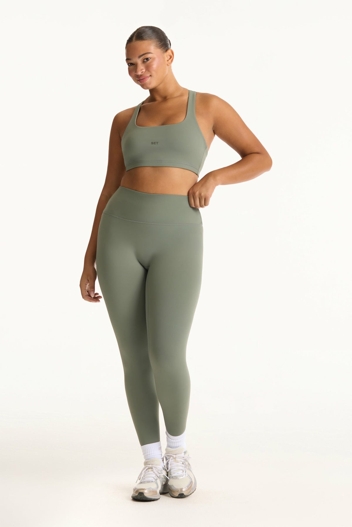 SET ACTIVE SPORTBODY® SPORTY HIGH-RISE LEGGINGS - KELP