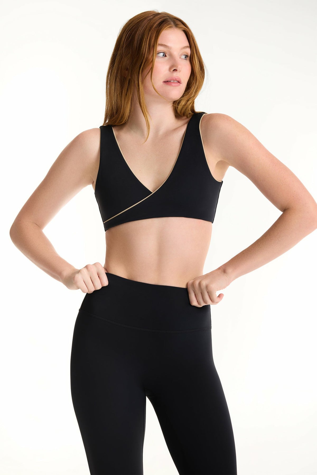SET ACTIVE BREATHE 1.0 CONTRAST WRAP BRA - MARLIN