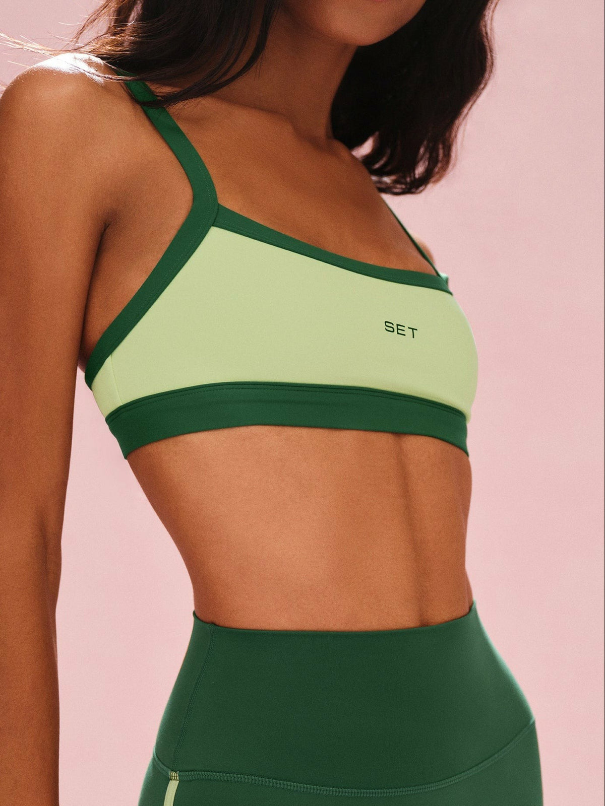 SET ACTIVE SPORTBODY® SPORTY SCOOP BRA - LAWN
