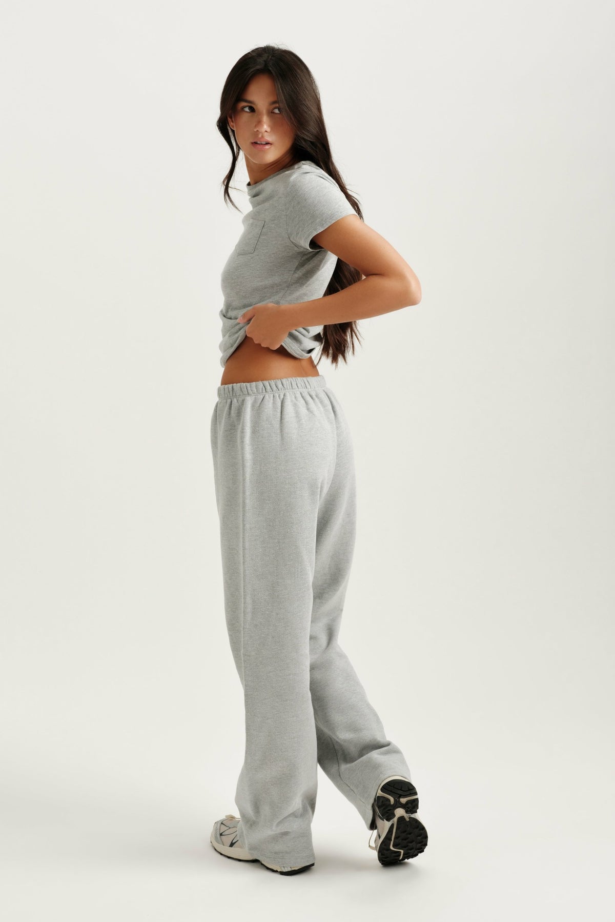 SET ACTIVE MIDWEIGHT SWEATS STAPLE STRAIGHT LEG SWEATPANTS - FOG HEATHER GREY