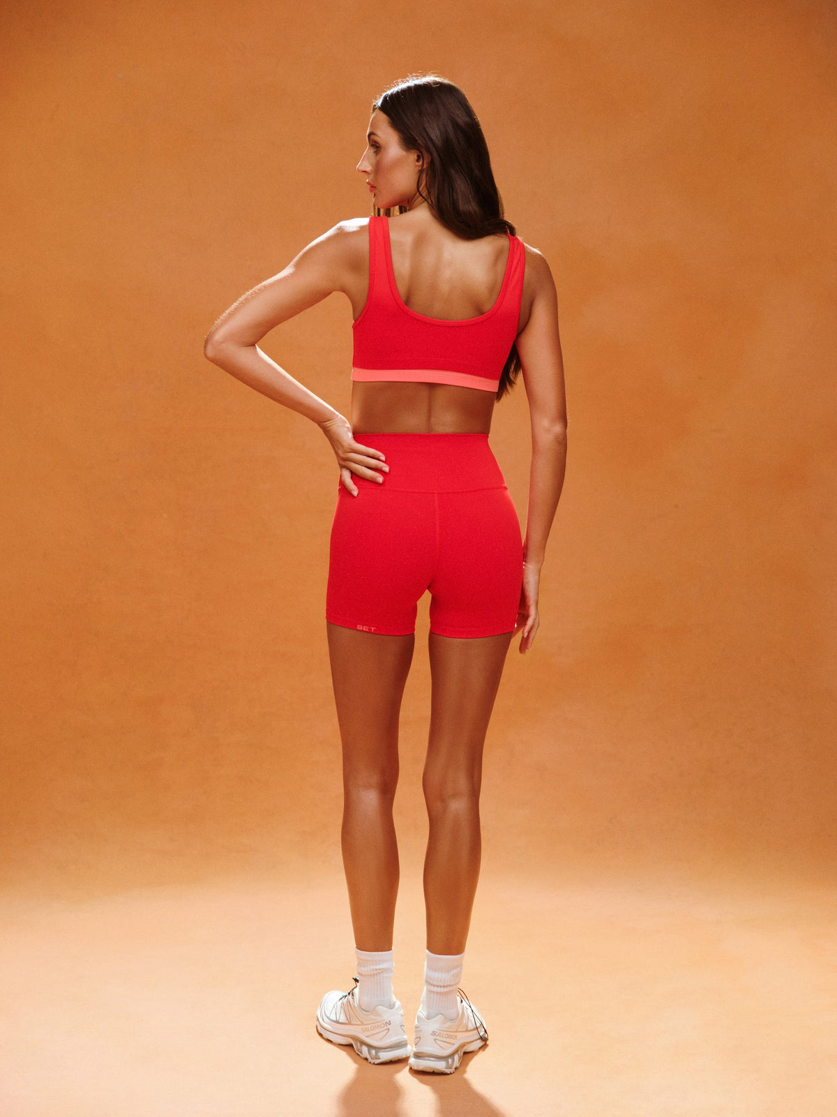 SET ACTIVE LUXFORM® LUX BAND BRA - MARASCHINO