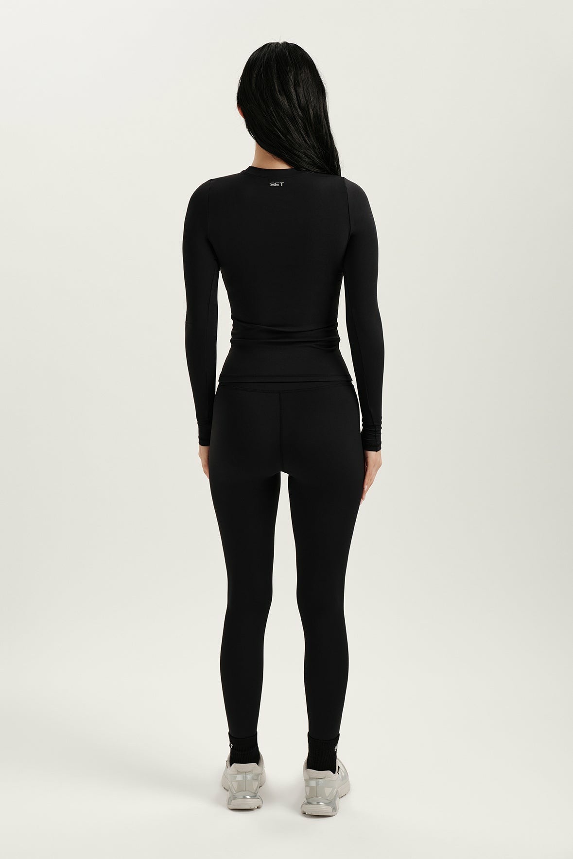 SET ACTIVE BREATHE 1.0 LONG SLEEVE - ONYX